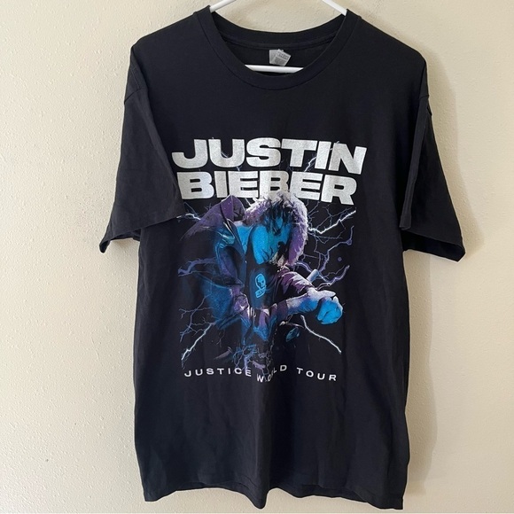 Women's Justin Bieber Justice World Tour 2022 Concert T Shirt Sz Large - Picture 1 of 5
